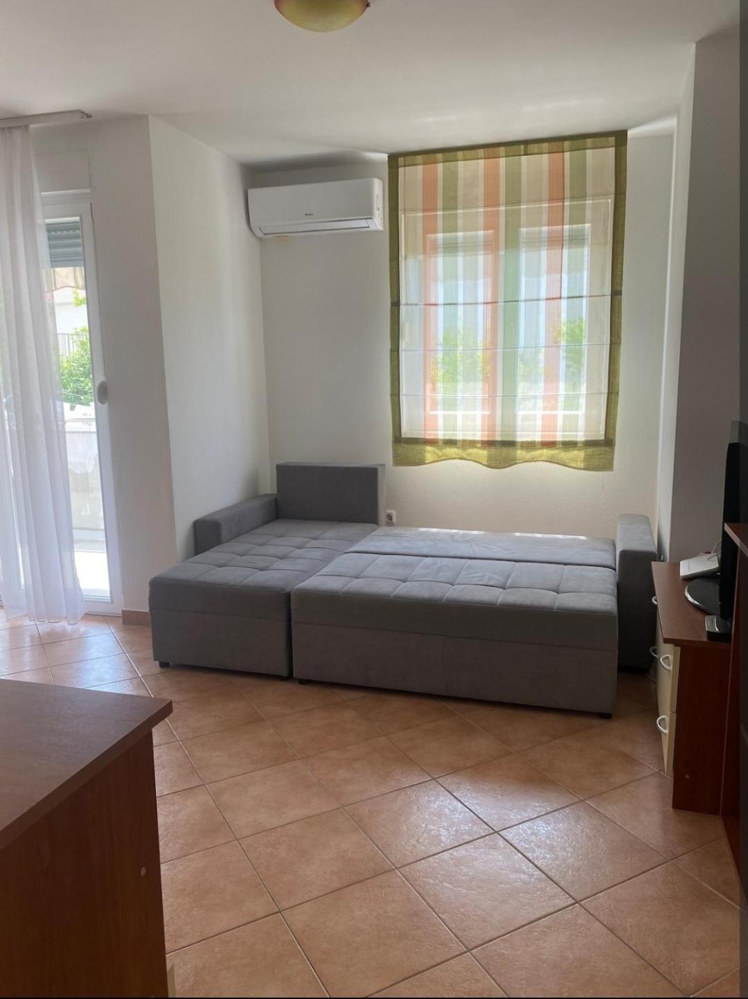 Double Bed In Studio, By The Beach Near Split Kaštela Exteriér fotografie